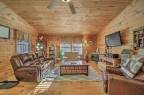 11 Mi to Dtwn Franklin Cabin with Porch!